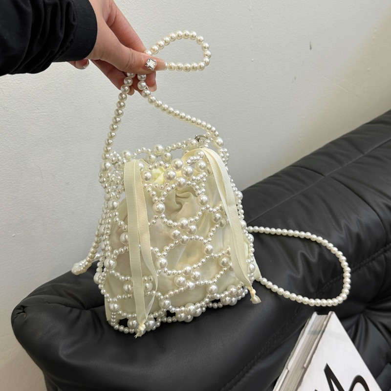 Weiße Perlenbesetzte Bucket-Sc – Luxury Bags On Sales Bewertung und Preis